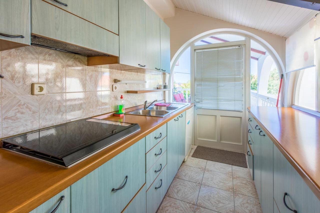 Apartmani Visnja Crikvenica Εξωτερικό φωτογραφία