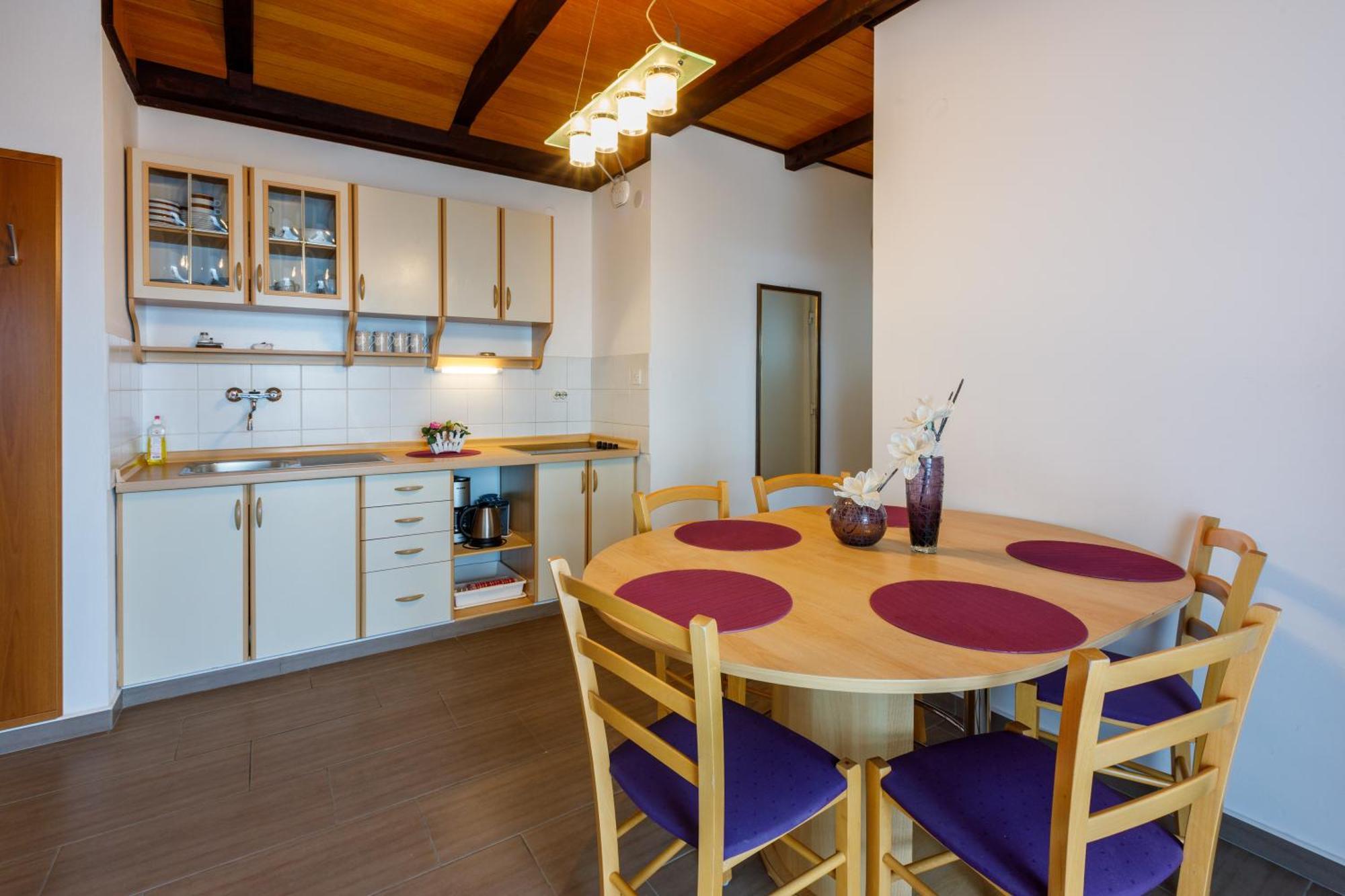 Apartmani Visnja Crikvenica Εξωτερικό φωτογραφία